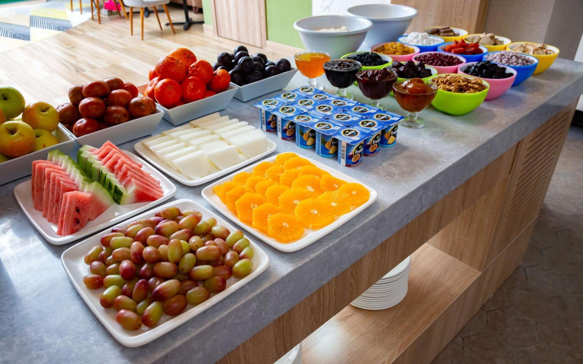 Hilton Garden Inn سمرقند المظهر الخارجي الصورة