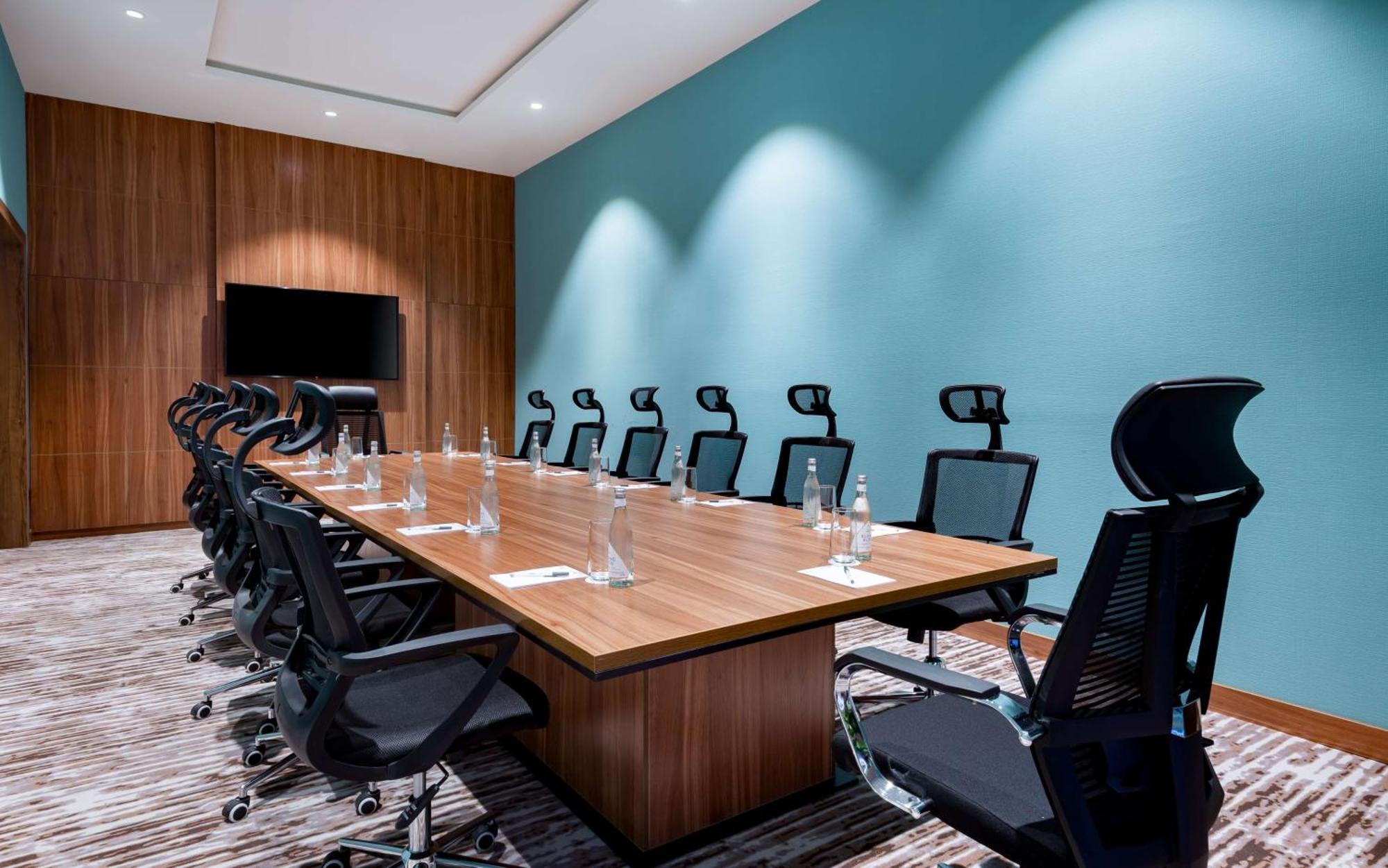 Hilton Garden Inn سمرقند المظهر الخارجي الصورة