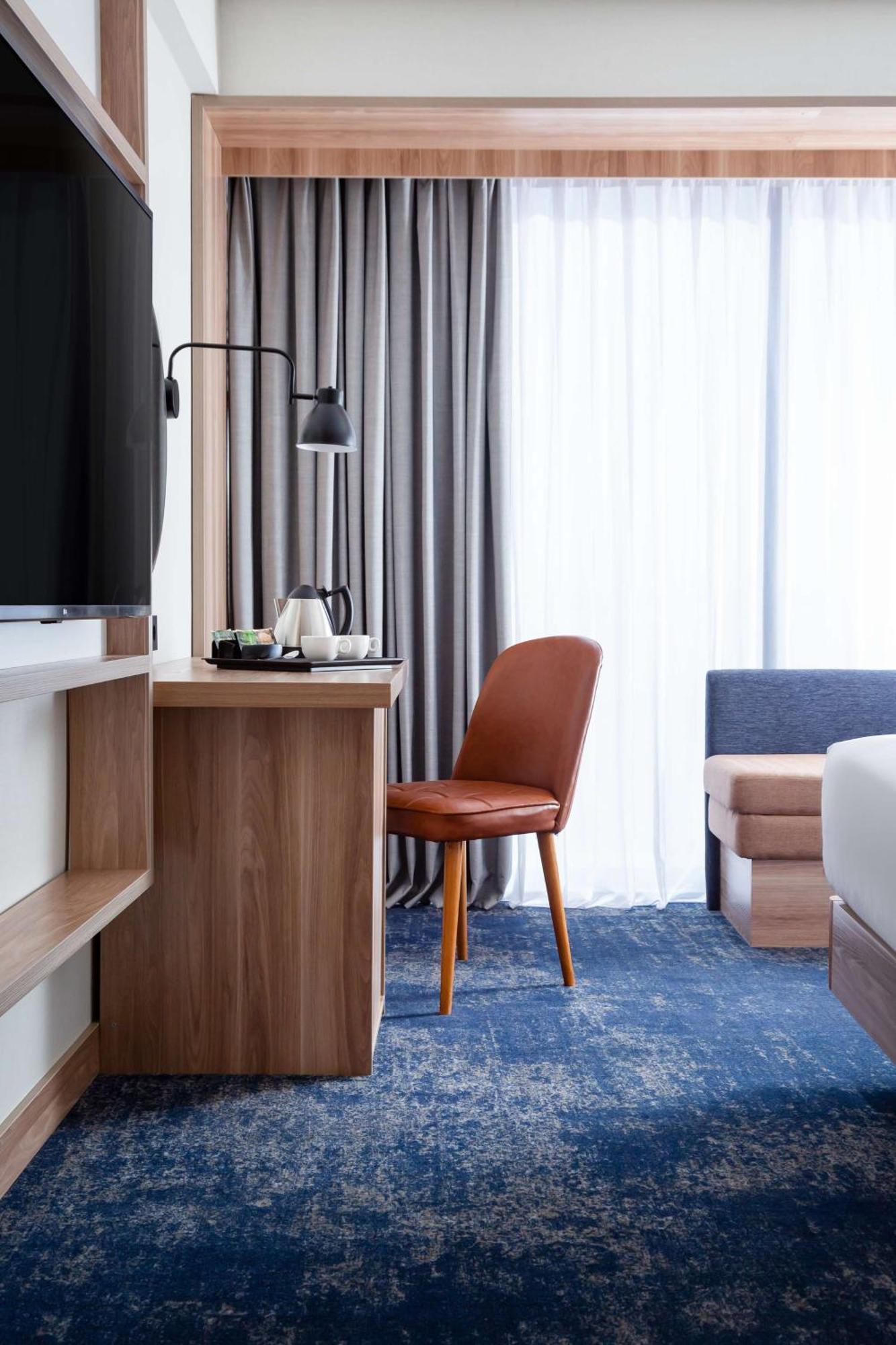 Hilton Garden Inn سمرقند المظهر الخارجي الصورة