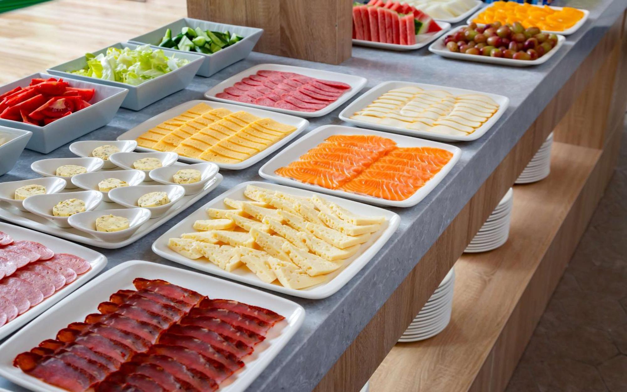 Hilton Garden Inn سمرقند المظهر الخارجي الصورة