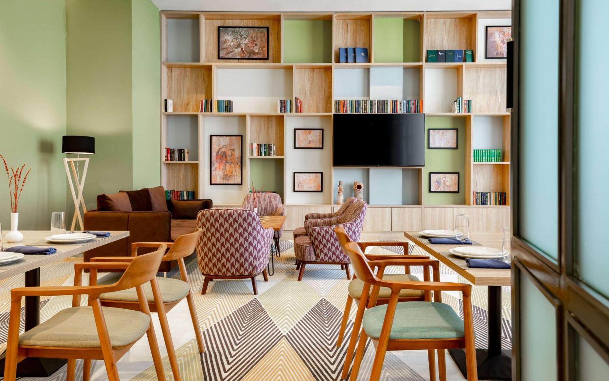 Hilton Garden Inn سمرقند المظهر الخارجي الصورة